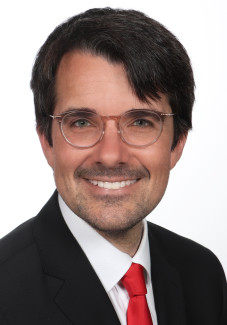 Dekan Dr. Manuel Ceglarek