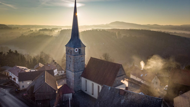 Kirche Mistelbach